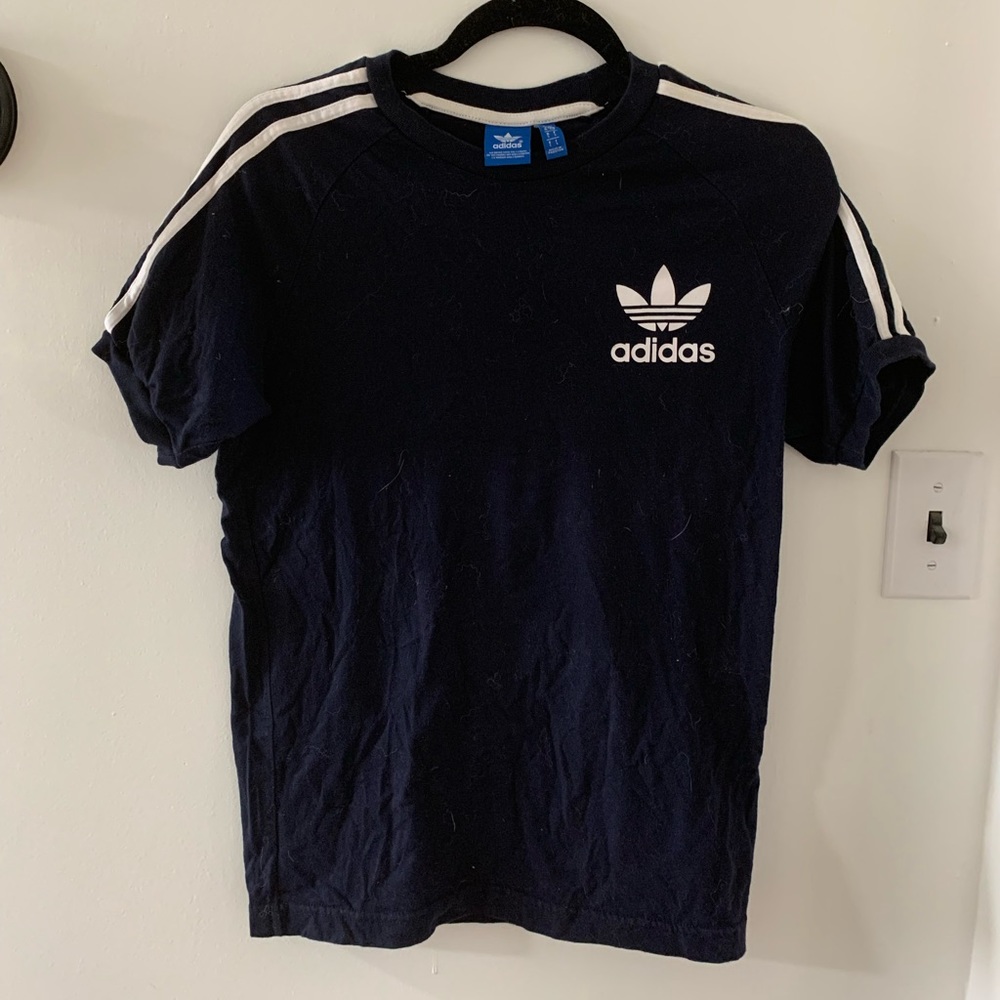Classic navy adidas tshirt